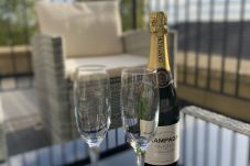 Apartment in Bath - Bright 2 Bed/2 Bath Apartment w/Terrace... Apartment in Bath - Bright 2 Bed/2 Bath Apartment w/Terrace...