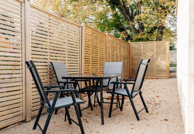 Apartment in Bath - Family Friendly 2 Bed Garden Apt with Parking Apartment in Bath - Family Friendly 2 Bed Garden Apt with Parking