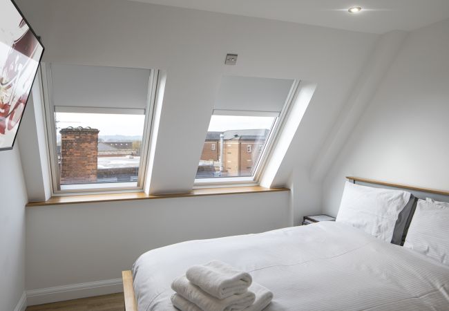 Apartment in Swindon - Serviced Penthouse Apartment in Old Town Swindon Apartment in Swindon - Serviced Penthouse Apartment in Old Town Swindon